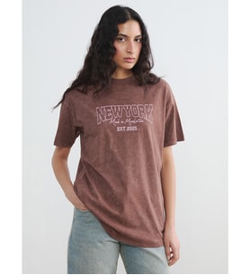 LCW Modest Kahverengi New York Baskılı %100 Pamuklu Kadın Tişört