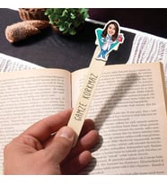 Kişiye Özel Kadın Kalp Doktoru Karikatürlü Çubuk Kitap Ayracı