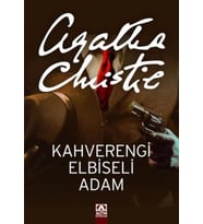 Kahverengi Elbiseli Adam