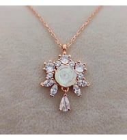 SALLANTILI BEYAZ GÜL  925 AYAR GÜMÜŞ KOLYE