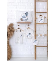 Pia Baby Premium %100 Pamuk İsme Özel Erkek Bebek Hediye Seti Zıbın Yastık Kılıfı 5005-06 (Ekru)