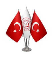 Masa Üstü Aile Bakanlığı Bayrağı Türk Bayrağı Üçlü Krom Direk Masa Bayrak Seti