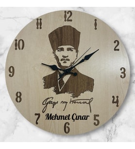 Kişiye Özel İsimli Atatürk Portreli Duvar Saati  Öğretmenler Günü Ahşap Ofis Hediyesi  40 cm (Açık Ceviz)