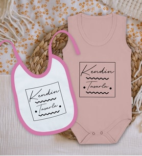 BK Kids Kişiye Özel Kendin Tasarla Pembe %100 Pamuklu Askılı Sıfır Kol Bebek Body Zıbın ve Mama Önlüğü Hediye Seti