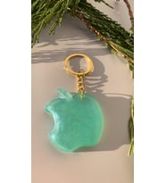 Parlak Mint Yeşili Renk Gold Aksesuarlı Apple Elma Şekil Anahtarlık El Yapımı Epoksi