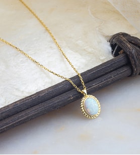 925 Ayar Opal Taşlı Oval Minimal Gümüş Kolye (Sarı)