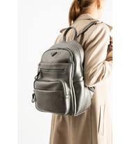 Vegan Deri Kadın Sırt Çantası 35*25 Cm Yağmur İtici Kumaş Mega Bag Günlük Kullanıma Uygun