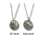 Marcus Aurelius Figürlü Roma Para (Sikke) Kolye – Çift Taraflı – 1 Adet – 60 cm Zincirli Metal Kolye (Gümüş)