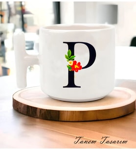 Çiçekli Harf Tasarımlı  - T Kulp Kupa