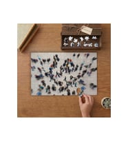 İnsan Kalabalığı- Sosyal Fobi Tasarımı 240 parça Ahşap Puzzle Ahşap Kutuda MP00736