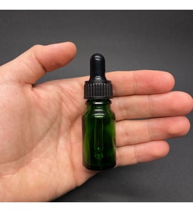 10Ml Yeşil Cam Damlalıklı Şişe , Siyah Plastik Kapak , 10 Cc Yeşil Cam Damlalıklı Şişe x 6 Adet