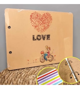 Love yazılı kapak tasarımlı sevgililer için fotoğraf albümü