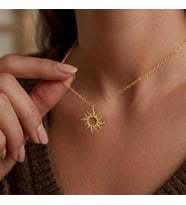 Kişiye Özel 925 Ayar Gümüş Minimalist Şıık Güneş Kolye (Gold)