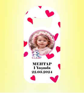 Resimli İsimli Pony Kalp Desenli Magnet Açacak Kişiye Özel