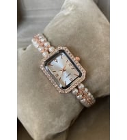 Özel Siyah Saat Kutulu Dikdörtgen Rose Gold Renk Taşlı İncili Kadın Kol Saati Metal Kordon Sevgiliye Eşe Kadına Hanıma Doğum Günü Yıl Dönümü Sürpriz Hediye Ablaya Anneye Teyzeye Halaya Kız Kardeşe Çocuğa