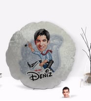 BK Gift Kişiye Özel İsimli Erkek Emlakçı Karikatürlü Yuvarlak Dekoratif Kırlent Yastık-1