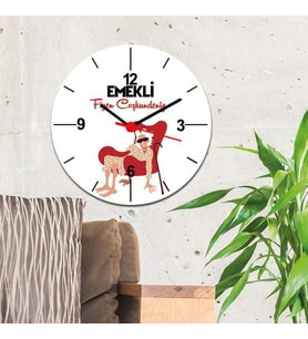 Emekli Bayan Duvar Saati