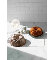 Rose Gold Döküm Kek Kalıbı 24 cm, şık ve dayanıklı tasarım