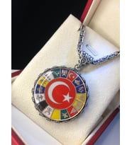 Erkek Gümüş Kolye - 16 Türk Devleti Bayrakları İşlemeli Ay Yıldız Kral Zincirli Erkek Kolye