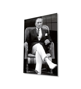 Atatürk Baskılı Cam Tablo 4mm Dayanıklı Temperli Cam (Çok Renkli)