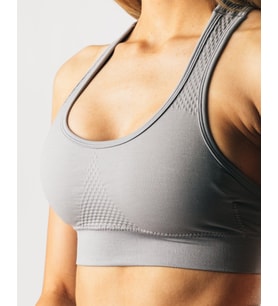 Alphalete bra