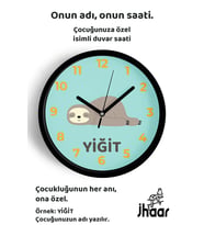 İsme Özel Sevimli Tembel Hayvan Çocuk Odası Duvar Saati Orta Boy 30 cm Siyah Camlı Sessiz