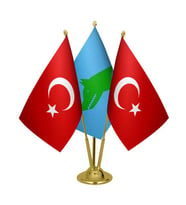 Masa Üstü Göktürk Bayrağı Türk Bayrağı Üçlü Pirinç Direk Masa Bayrak Seti