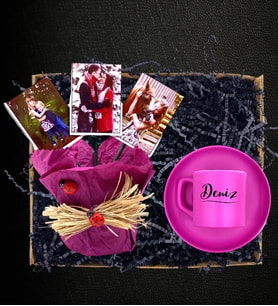 Kişiye Özel 3 Fotoğraflı FUŞYA Saksı ve İsimli Pembe Kahve Fincanı