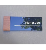 Wooden Serisi Muhasebe Kapı İsimliği