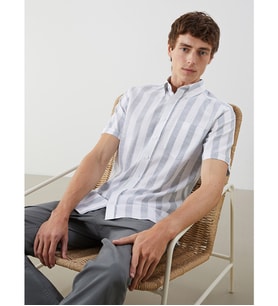 LCWAIKIKI Classic Yeşil Regular Fit Armürlü Cepli Erkek Gömlek