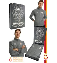 Galatasaray Orijinal Lisanslı Dik Yaka Fermuarlı Gri Sweat Hediyelik Ahşap Kutulu