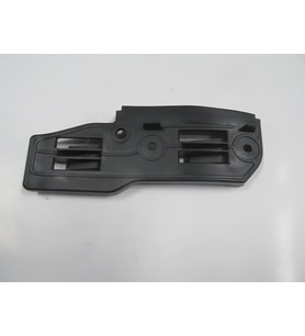 Volkswagen Passat B5 01/05 Ön Tampon Bağlantı Braketi· Sağ Plasti·k