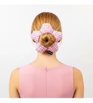 WoodyCord El Yapımı Pembe Beyaz Pötikareli Çiçek Scrunchie Topuz Tokası