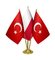 Masa Üstü Polonya Bayrağı Türk Bayrağı Üçlü Pirinç Direk Masa Bayrak Seti