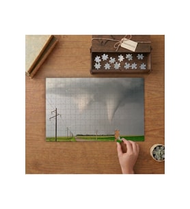 Hortum- Doğa Manzarası- Doğal Afetler Tasarımı 240 parça Ahşap Puzzle Ahşap Kutuda MP00490
