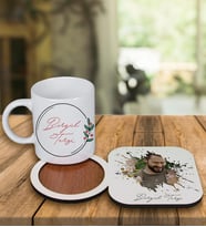 Kişiye Özel Tasarım Kupa Bardak Ve Fotoğraflı Ahşap Bardak Altlığı 99440 (Krem)