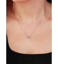 V HARF 925 AYAR GÜMÜŞ KOLYE