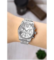 Yeni Sezon Premium M Kors Model Kadın Kol Saati En Çok Satan Popüler Hediyelik Ürün Anneye Kız Arkadaşa Sevgiliye Doğum Günü Yıldönümü Özel Gün Hediyesi Kutu İçerisinde Gönderimi Sağlanacaktır