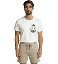 Taçlı ve Çılgın Surat İfadeli Graffiti Baskılı Minimalist Tasarım Premium Erkek Tişört (Beyaz)