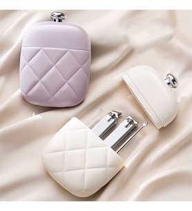 EZERE 4in1 Tasinabilir Tirnak Makasi + Törpü + Kulak Kasigi Bakim Seti