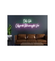 Deli Gibi Çalışmak Ruhumuzda Var Yazılı Neon Tabela