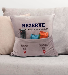 BK Gift Kişiye Özel Tasarımlı Organizer Kumanda ve Atıştırmalık Cepli Pembe Kırlent Yastık- 3, Ev Dekoru, Ev Hediyesi