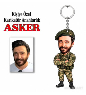 Fotoğraftan Kişiye Özel Kişiye Asker Karikatür Anahtarlık Karikatürlü 8 cm MDF Anahtarlık - Askere ve Komutana Hediye Asker Hediyesi