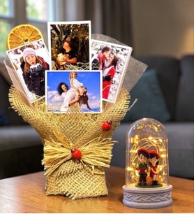 Kişiye Özel Fotoğraflı Buket ve LED Fanus Hediye – 4 Fotoğraflı Romantik Çift Figürlü Anlamlı Hediye