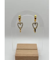 Arnes Jewelry Çelik Zirkon Taşlı Kalpli Küpe (Gold)