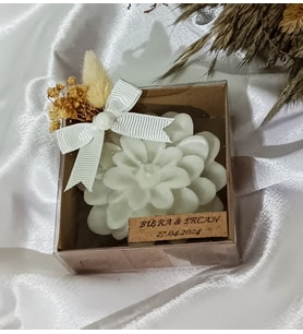 Söz, Nişan, Kına, Düğün, Mevlüt, Doğum Günü, Nikah Şekeri Lotus Model Hediyelik Hatıra Mum 5 Adet