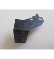 RENAULT CAPTUR- 13/19; ÖN TAMPON ÇAMURLUK BAĞLANTI BRAKETİ SOL (SAC) (EAGLE BODY) 641815839R