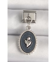 316L Çelik Gümüş Renk Çiçek İşlemeli Siyah Portre Model Nomination Charm 588 - SSSSSS6795-7