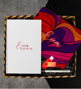 eJOYA Kişiye Özel Defter & Kalem & Mousepad & Usb Bellek Hediye Kutusu 112961