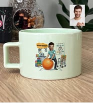 Kişiye Özel Karikatürlü Erkek Fizyoterapist Lüks Pastel Fincan Tıp Bayramı Hediyesi